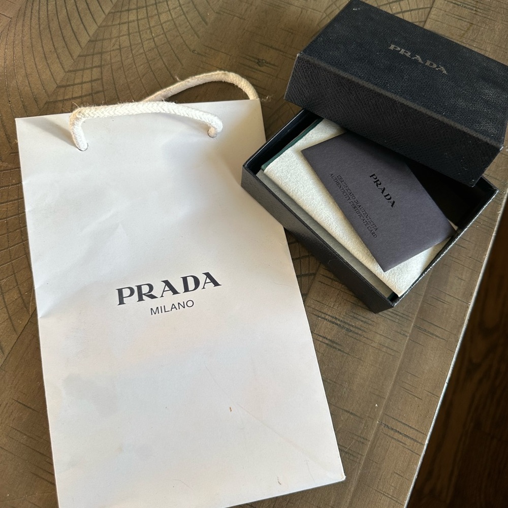 Prada Blue Saffiano Leather Card Holder with Gold Logo - Picture 9 of 12